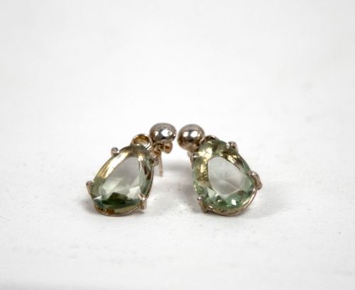 green amethyst silver earrings by ruth hollick
