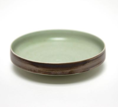 ash glaze bowl ii by tricia thom