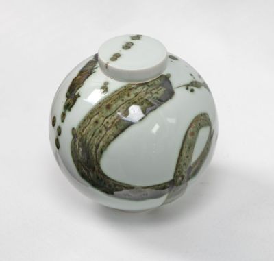 splash ginger jar by tricia thom