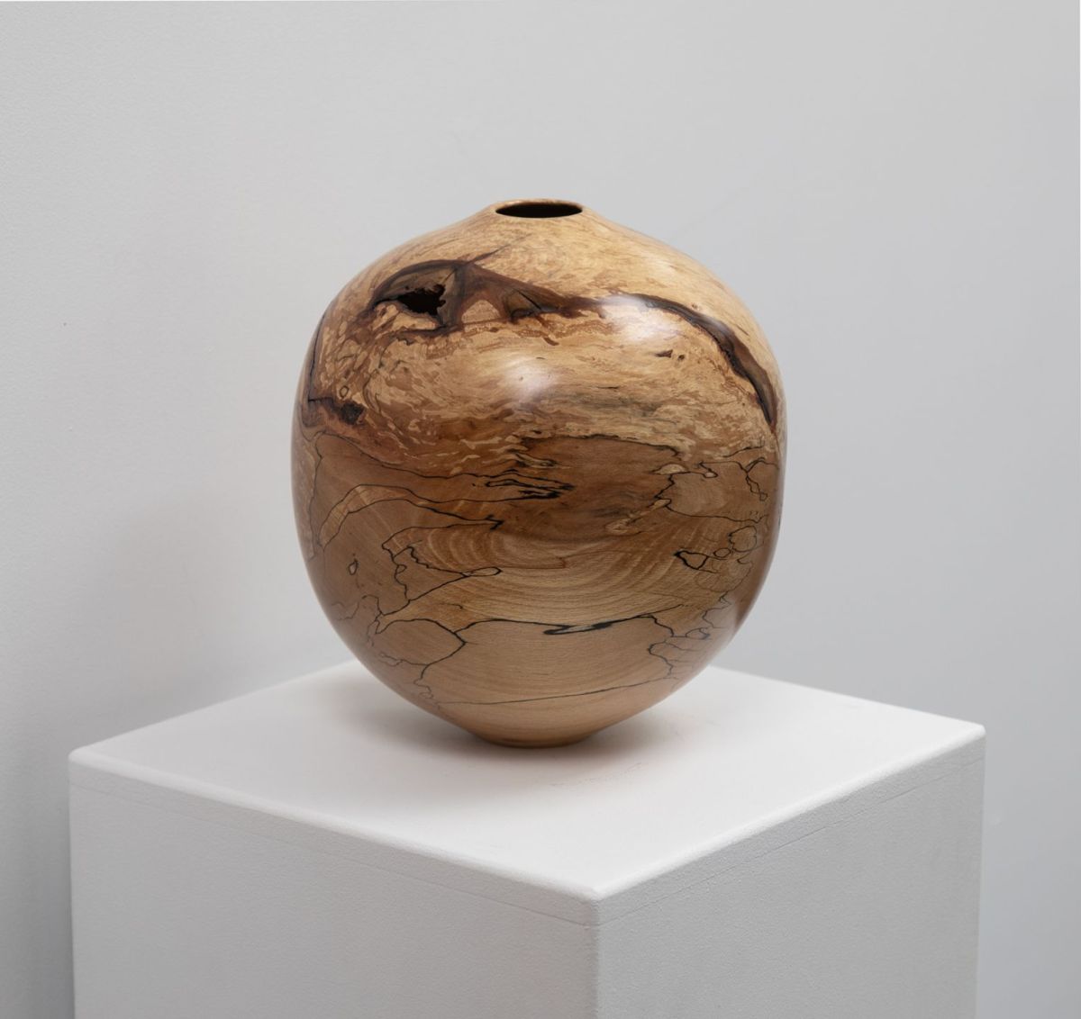 spalted beech vessel I by angus clyne