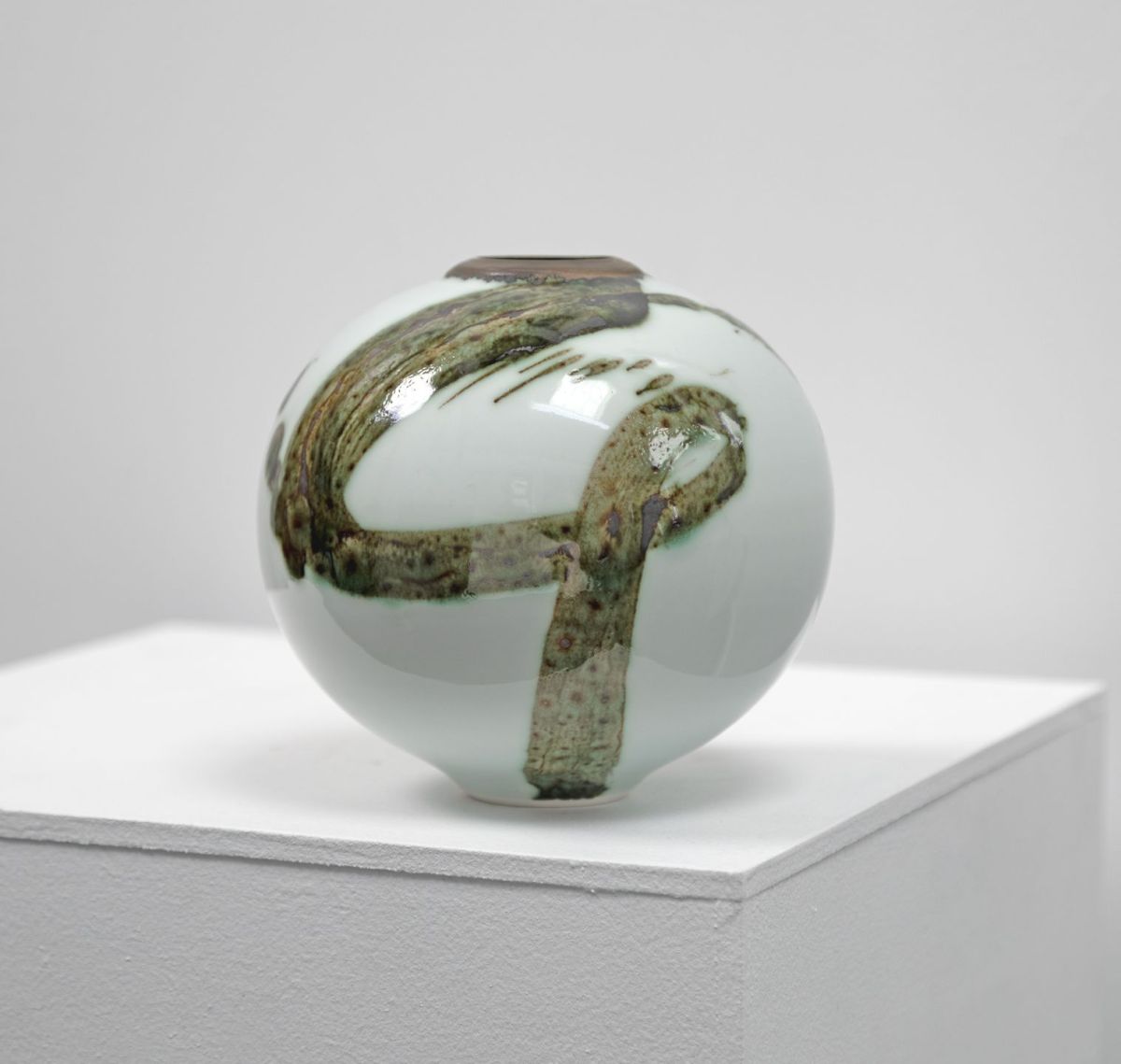 small splash moon jar by tricia thom